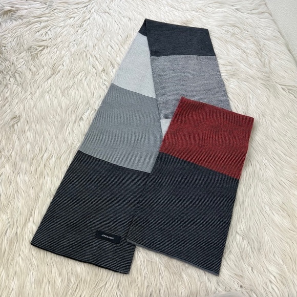 Junk de Luxe Men's Knit Patchwork / Colorblock Stripe Scarf - Picture 1 of 3